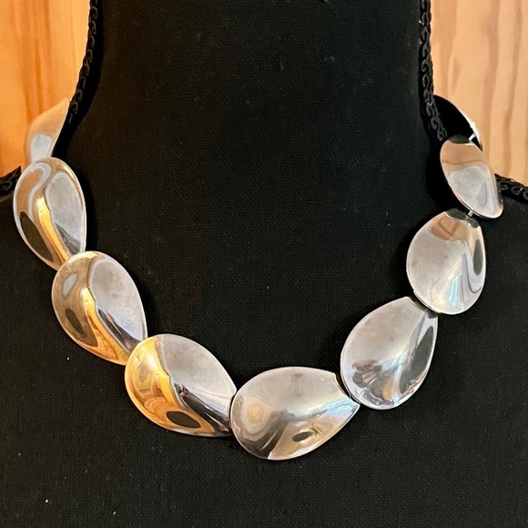 Bold Silver Teardrop Statement Necklace Bohemian Boho Chic Rare Geometric Oval - Picture 4 of 15